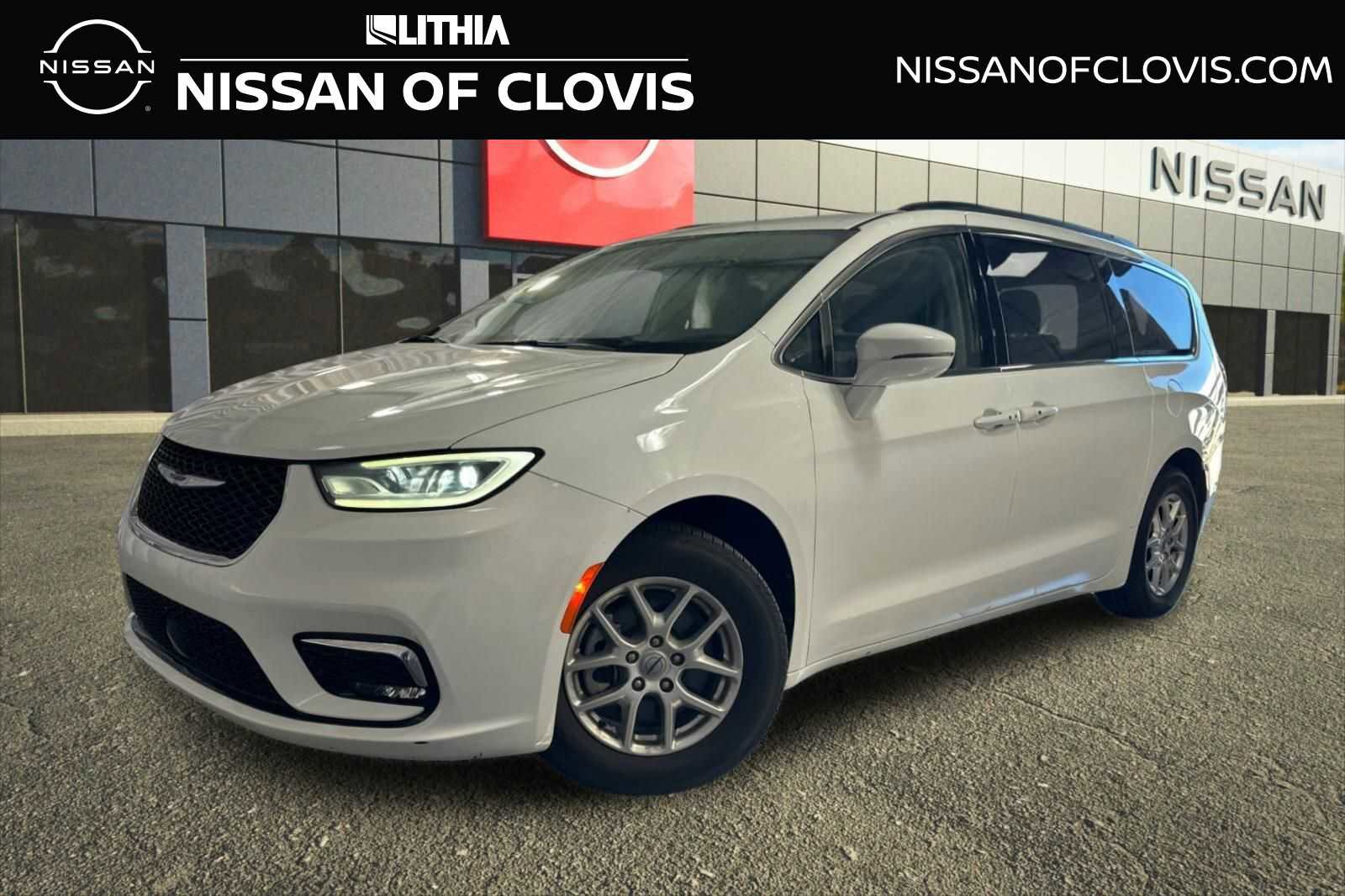 Used 2022 Chrysler Pacifica Touring-L
