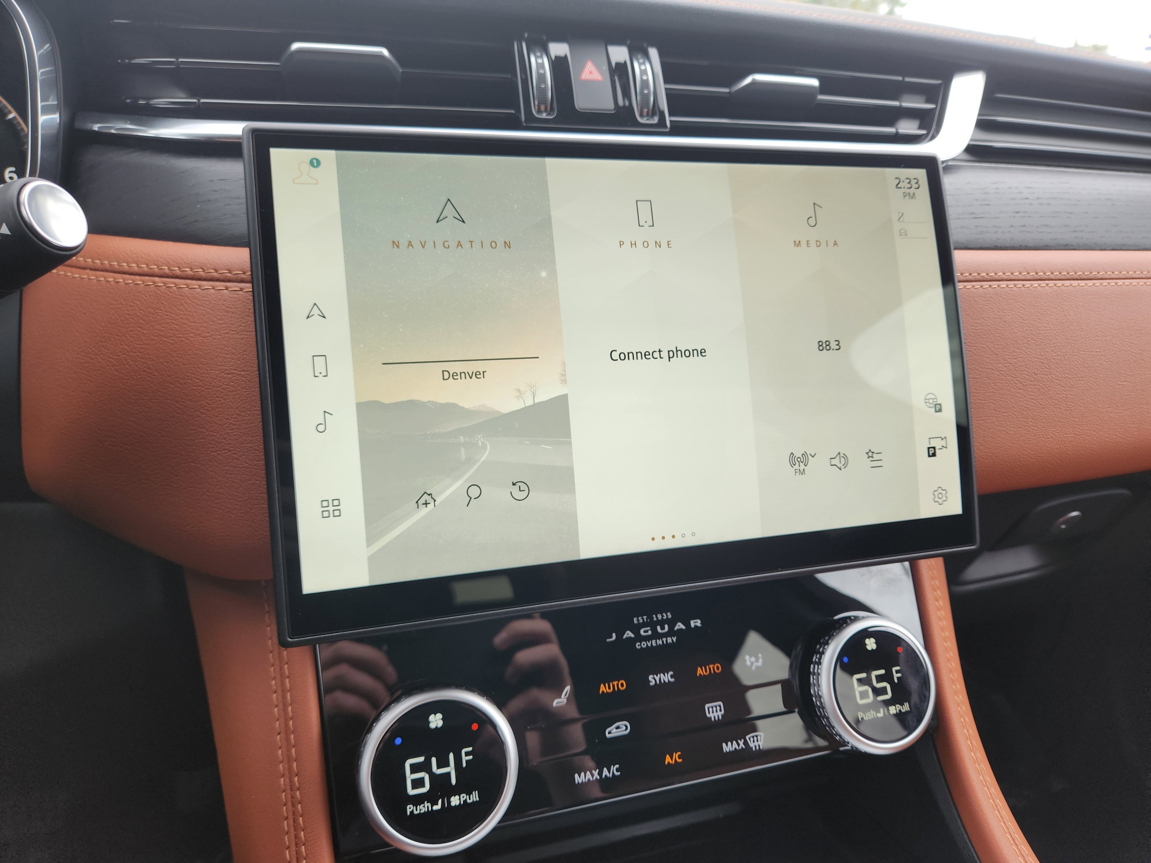 New 2026 Jaguar F-PACE R-Dynamic S image 10