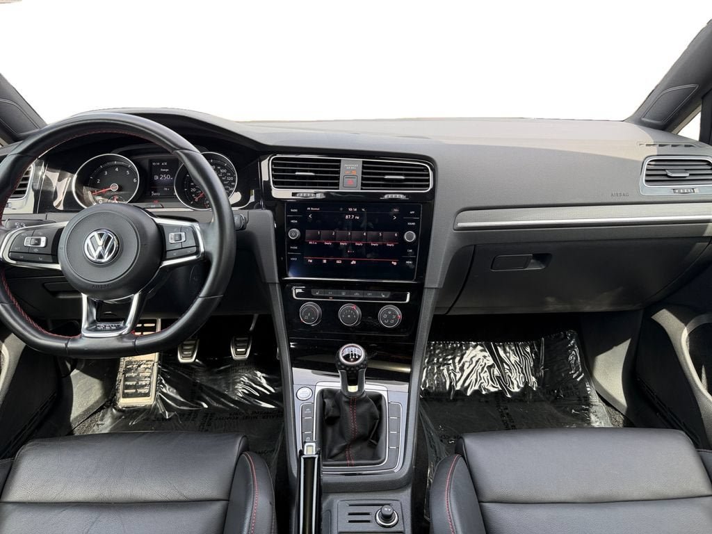 Used 2020 Volkswagen GTI SE FWD image 13