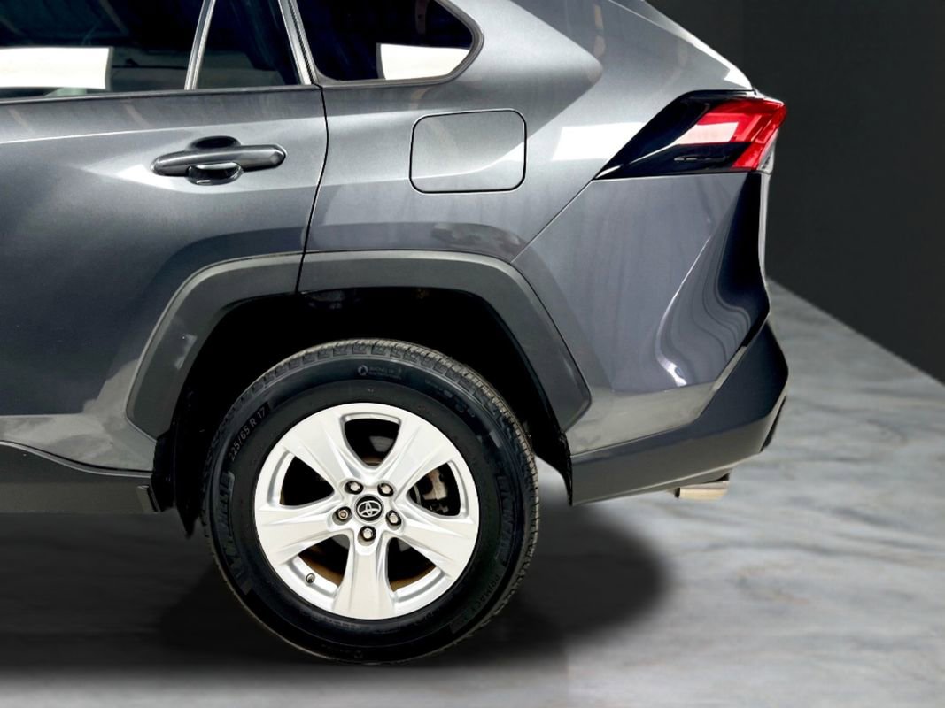 Used 2019 Toyota RAV4 XLE w/ All Weather Liner Package AWD/4WD image 67