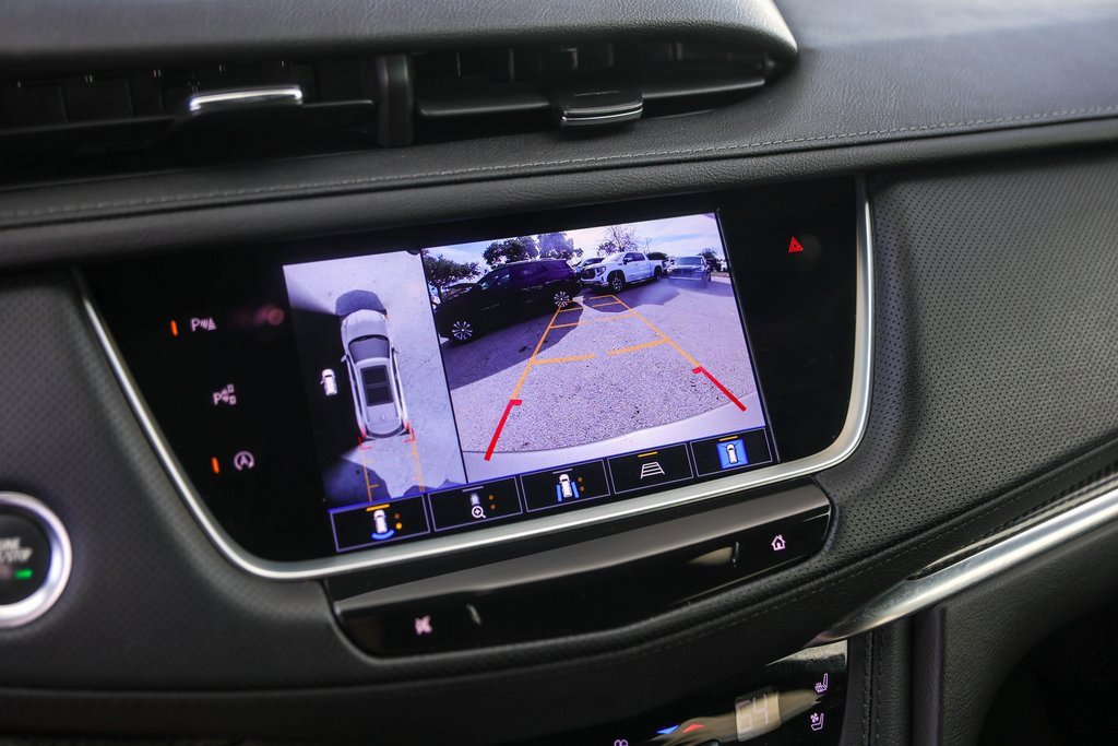 Used 2023 Cadillac XT5 Sportv w/ Technology Package image 17