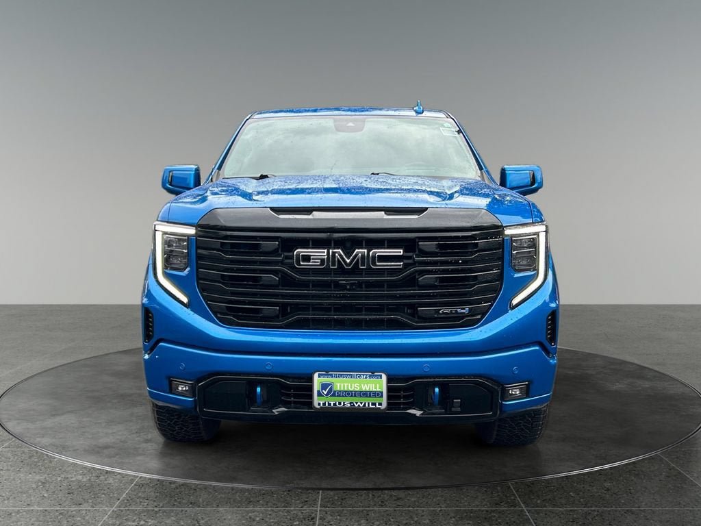 Used 2024 GMC Sierra 1500 AT4 w/ Technology Package AWD/4WD image 2