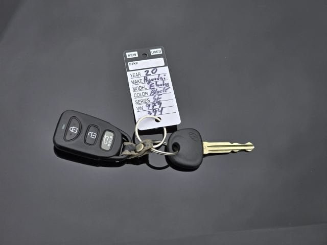 Used 2020 Hyundai Elantra SE w/ Cargo Package (C1) FWD image 30