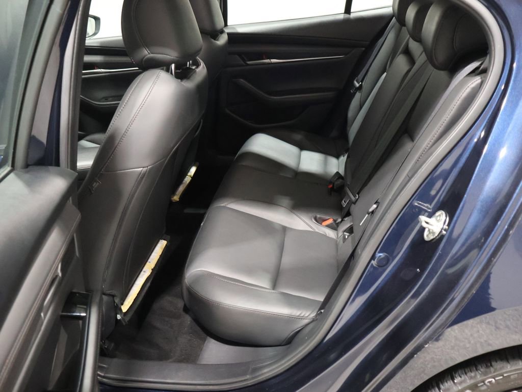 Used 2024 MAZDA MAZDA3 s image 17