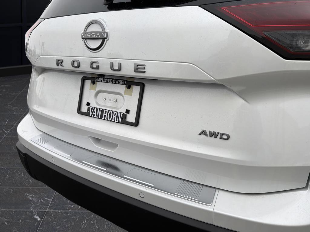 New 2026 Nissan Rogue SV w/ Cold Weather Package image 28