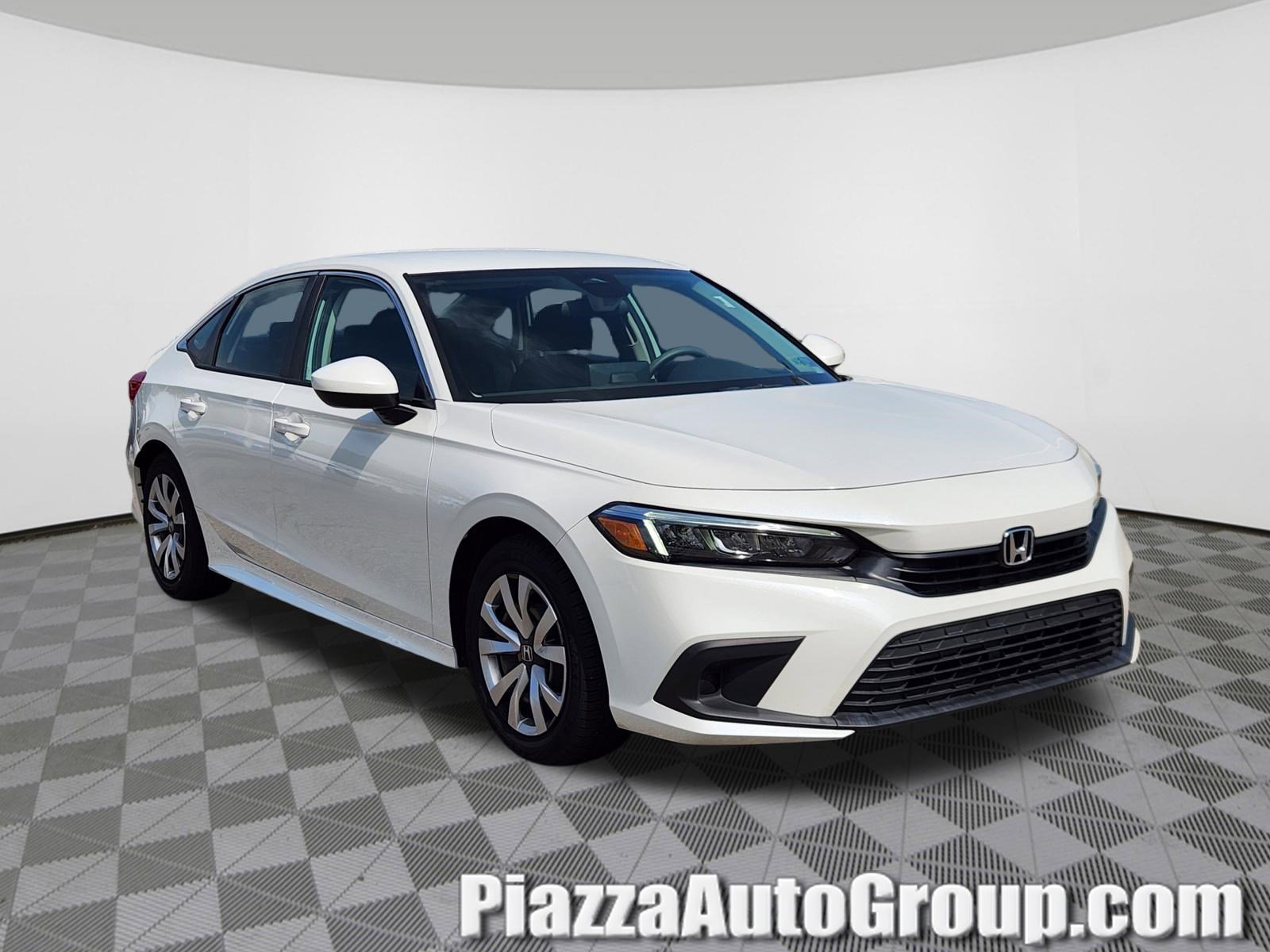 Used 2023 Honda Civic LX image 1