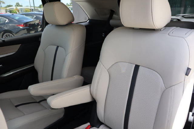 New 2026 MAZDA CX-90 Plug-In Hybrid w/Premium Sport AWD/4WD image 11