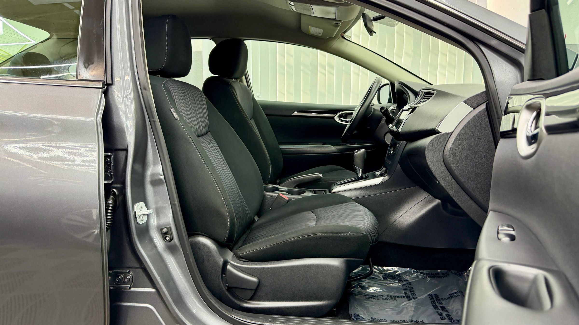 Used 2019 Nissan Sentra SV image 11