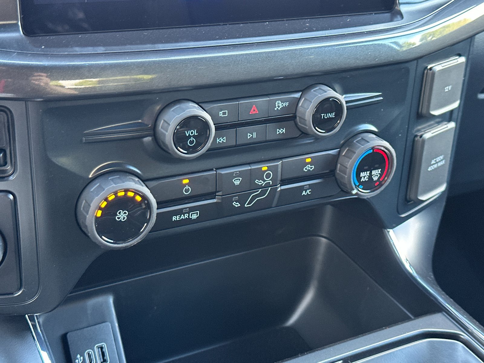 New 2026 Ford F150 STX w/ Equipment Group 200A RWD image 18