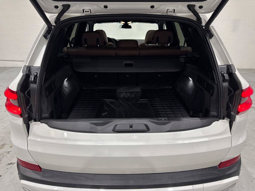 Used 2019 BMW X5 xDrive40i w/ Premium Package 2 AWD/4WD image 73