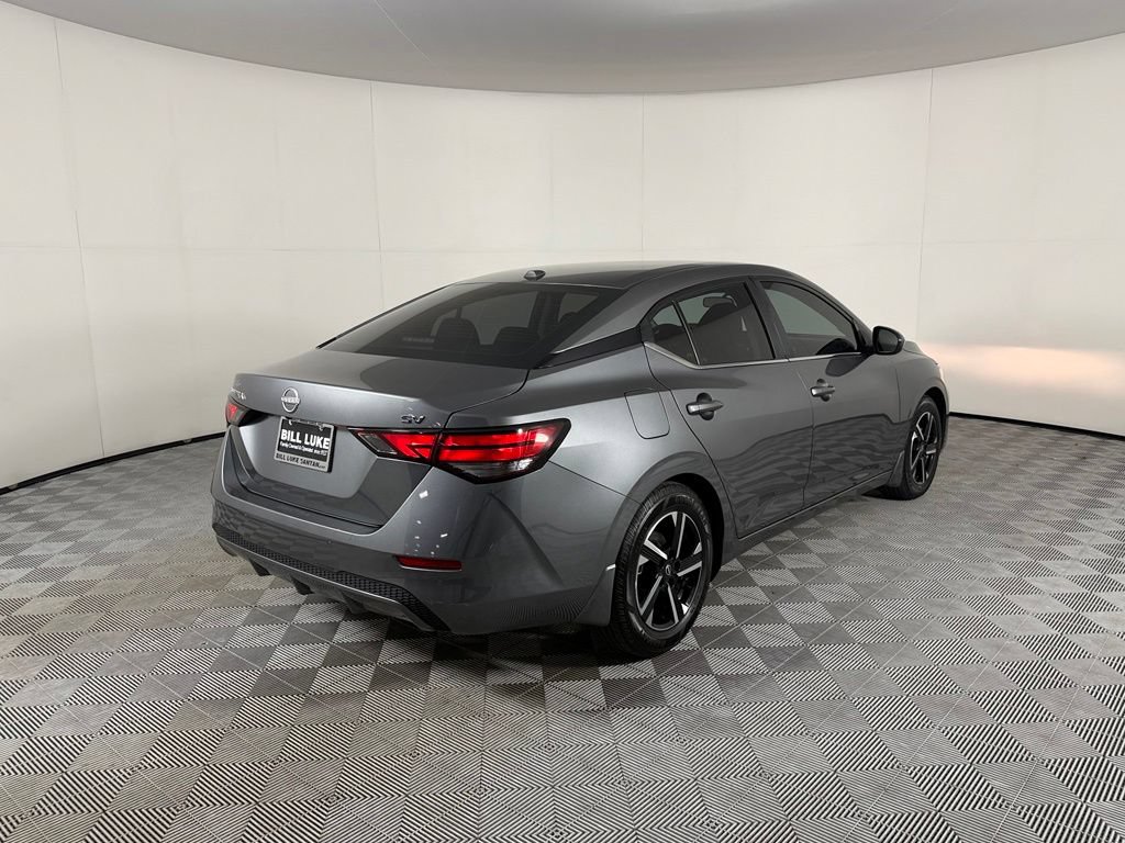 Used 2024 Nissan Sentra SV FWD image 8