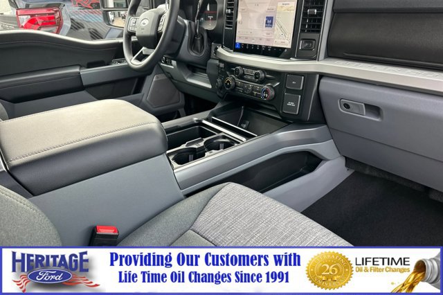 New 2026 Ford F450 XLT w/ XLT Premium Package AWD/4WD image 15