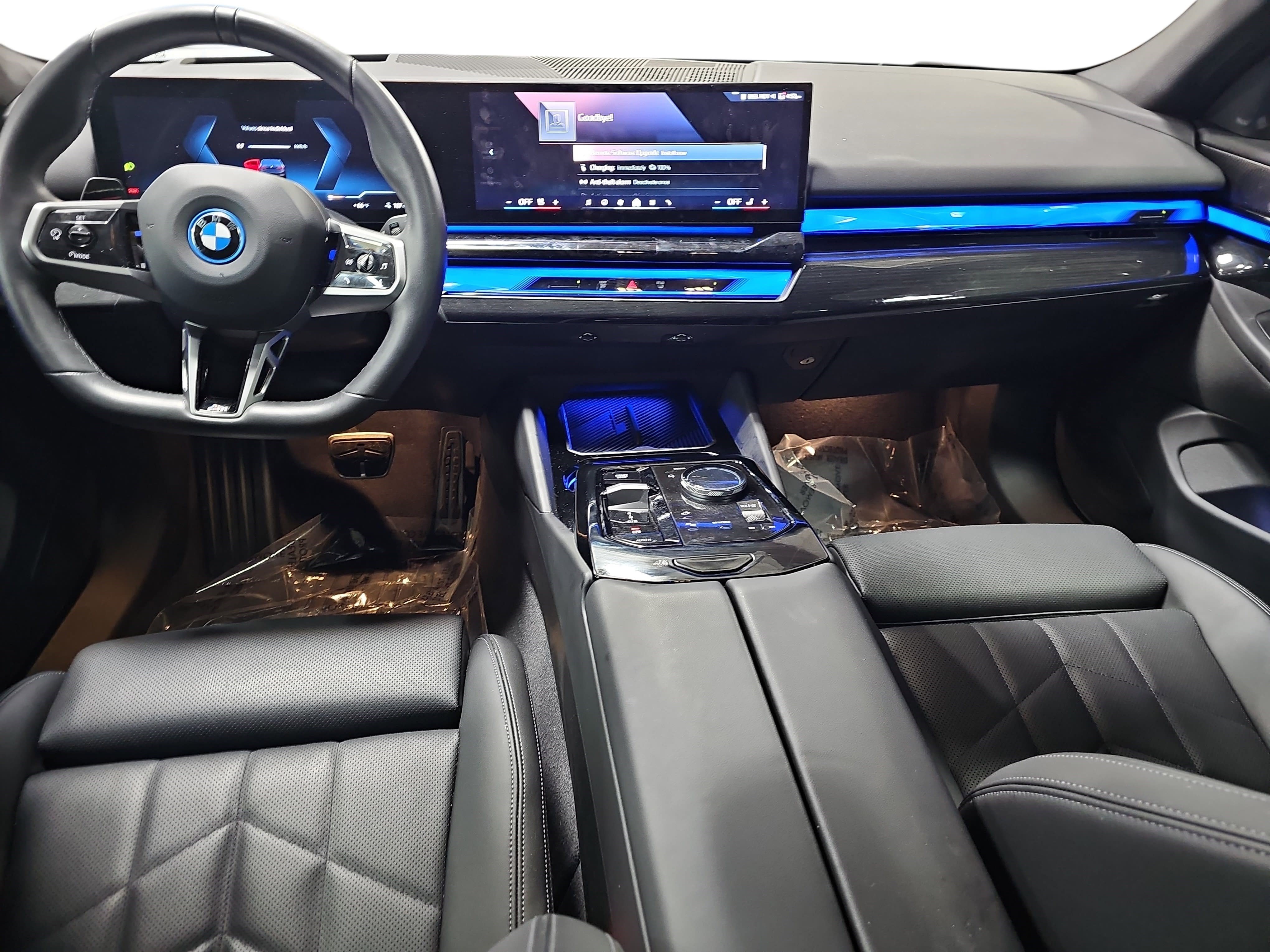 Certified 2025 BMW i5 eDrive40i w/ M Sport Package image 10