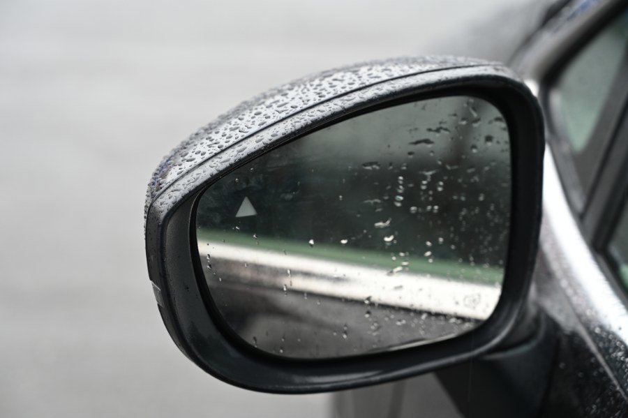 Used 2023 Chrysler Pacifica Touring-L FWD image 9