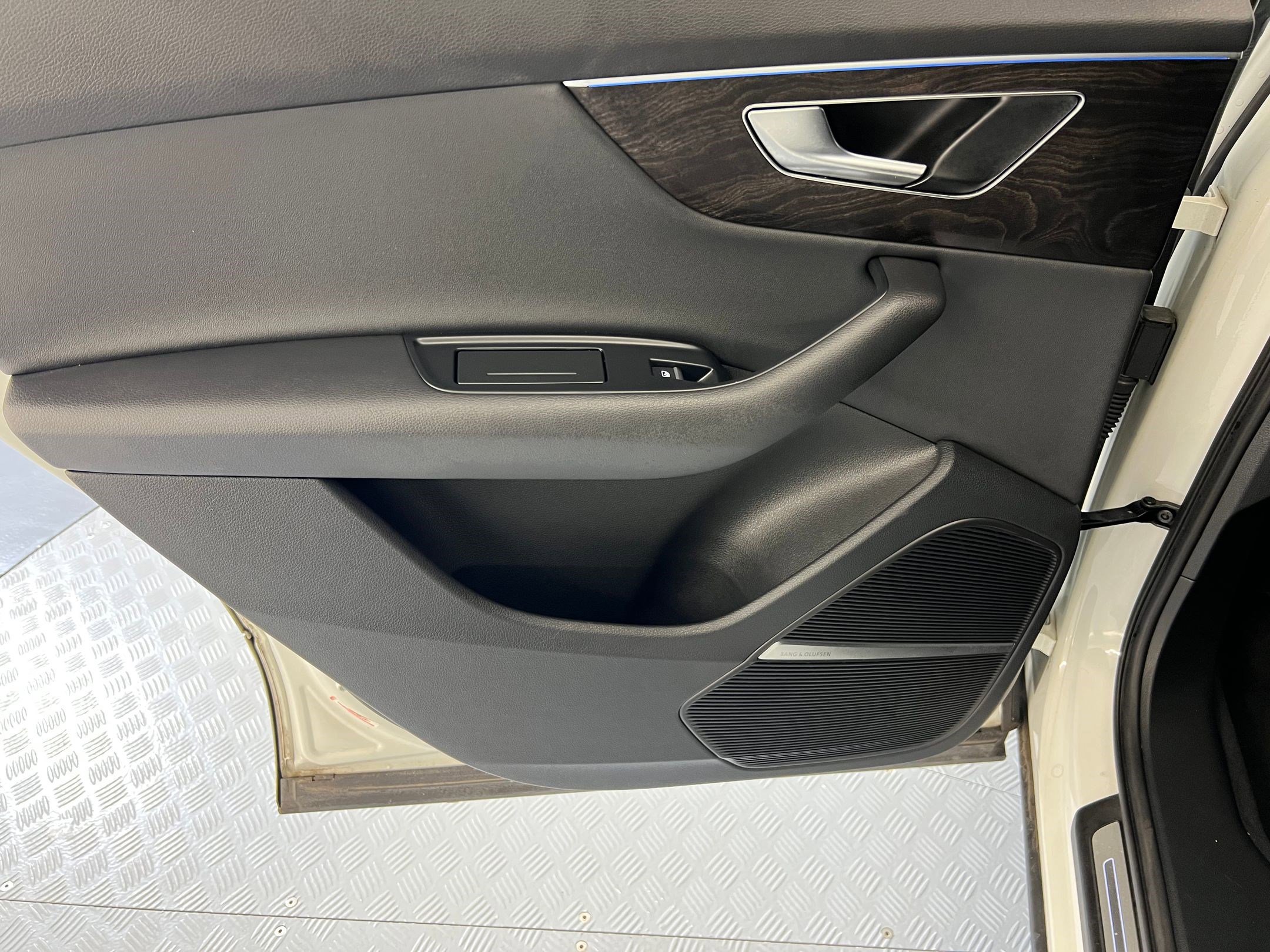 Used 2022 Audi Q7 2.0T Premium Plus w/ Premium Plus Package image 21