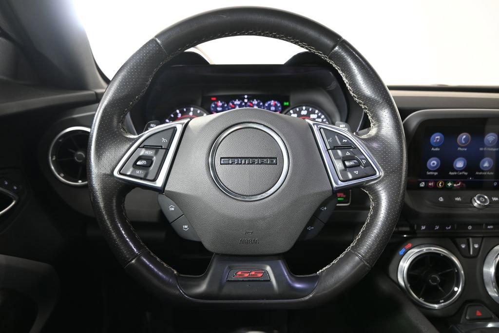 Used 2019 Chevrolet Camaro SS RWD image 32