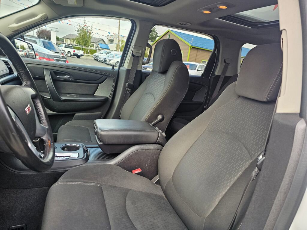 Used 2016 GMC Acadia SLE image 27