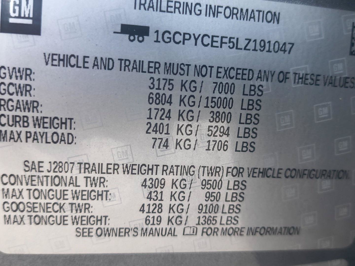 Used 2020 Chevrolet Silverado 1500 Custom Trail Boss w/ Custom Convenience Package AWD/4WD image 11
