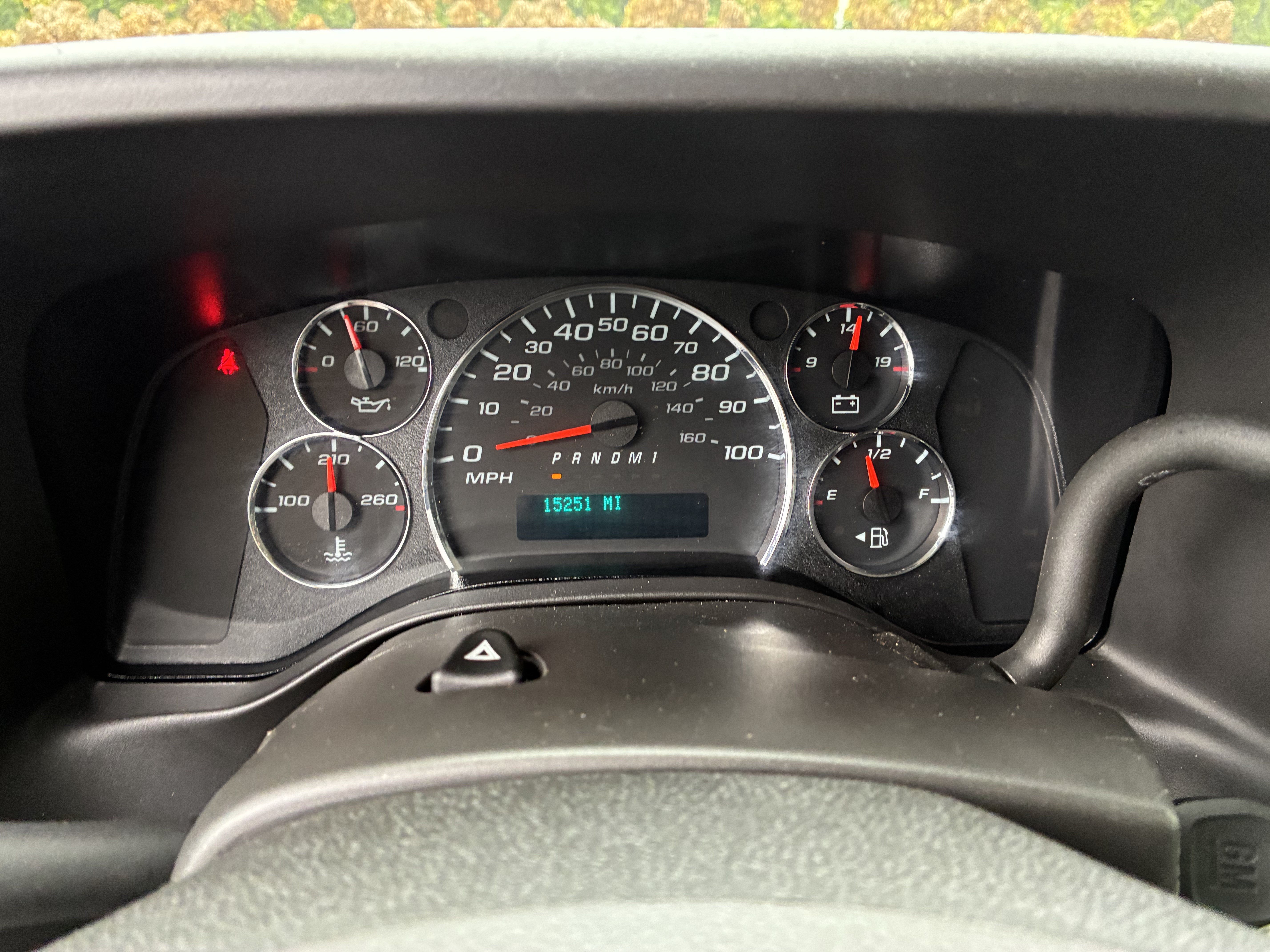 Used 2025 Chevrolet Express 2500 w/ Driver Convenience Package RWD image 29