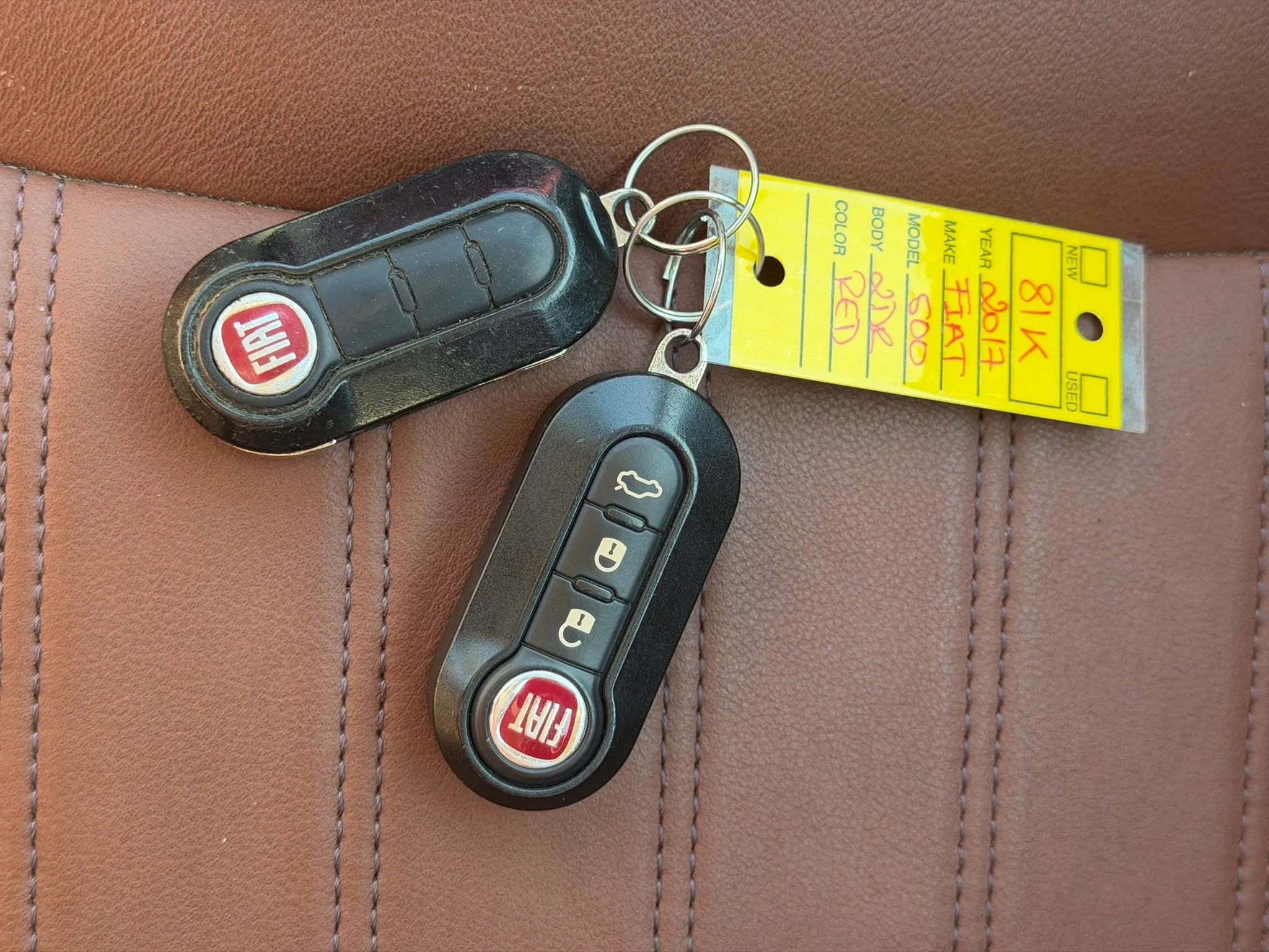 Used 2017 FIAT 500 Lounge image 42
