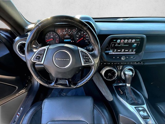 Used 2017 Chevrolet Camaro LT image 7