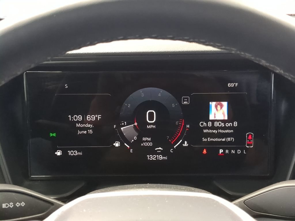 Used 2025 GMC Terrain Elevation FWD image 35