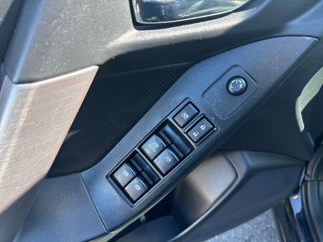 Used 2016 Subaru Forester 2.5i Limited image 19