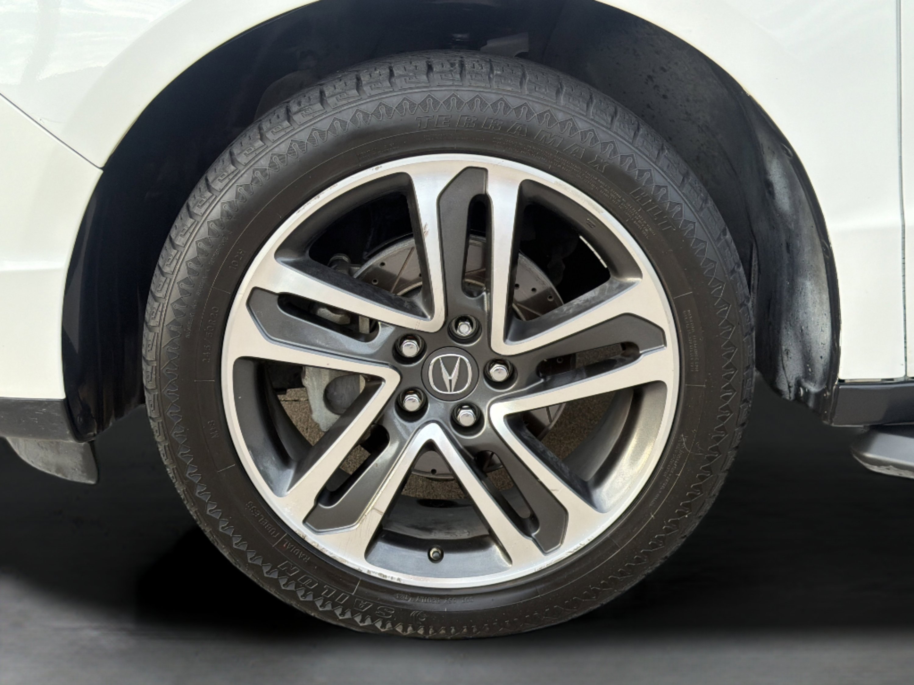 Used 2017 Acura MDX SH-AWD w/ Advance Package image 12