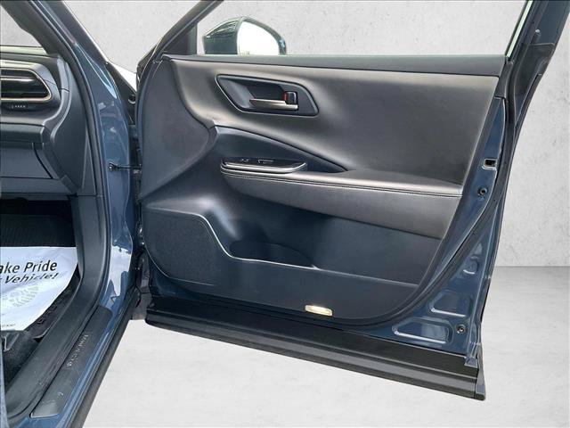 Used 2025 Toyota Crown AWD/4WD image 18
