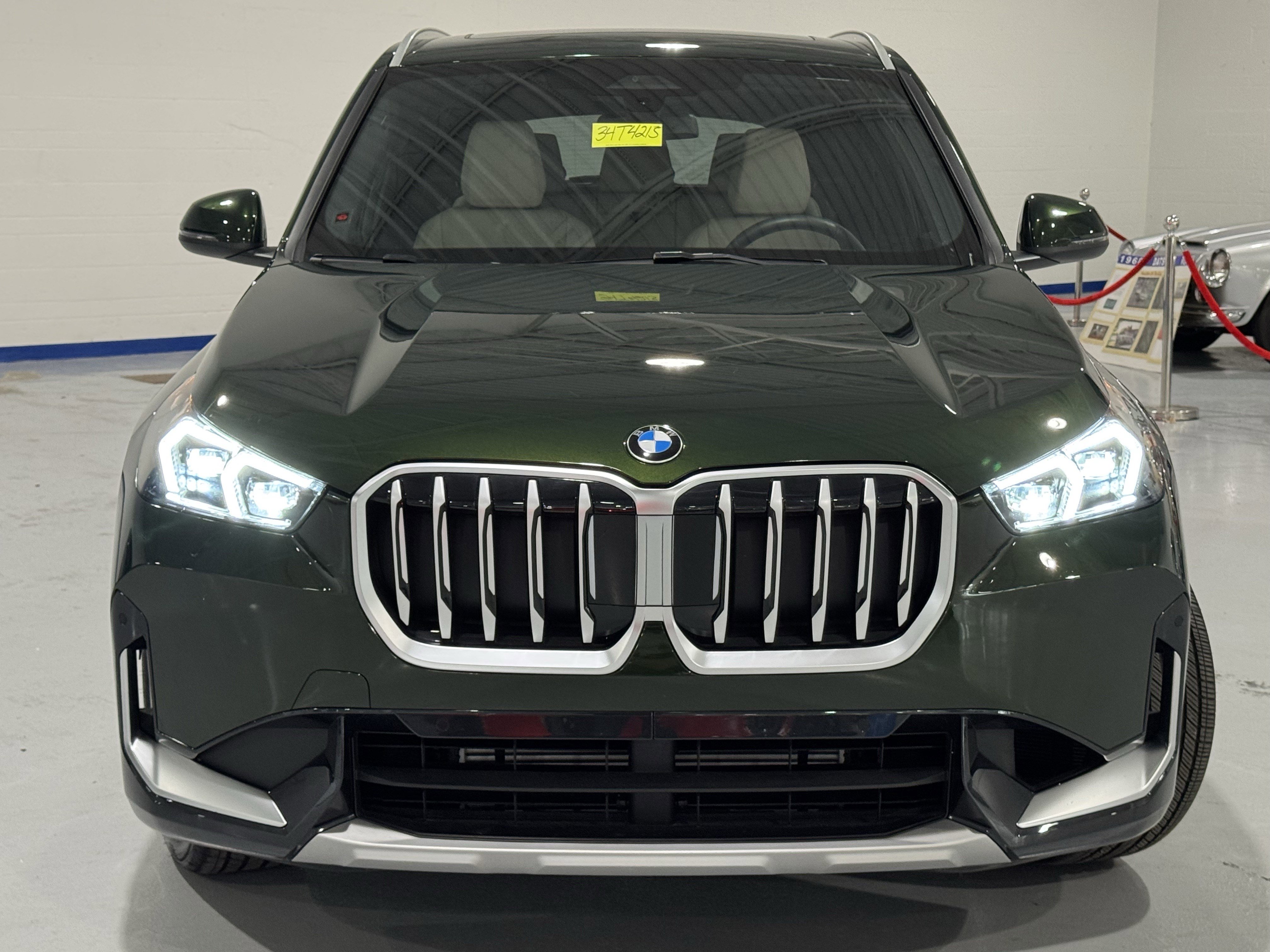 Used 2025 BMW X1 xDrive28i w/ Convenience Package image 19