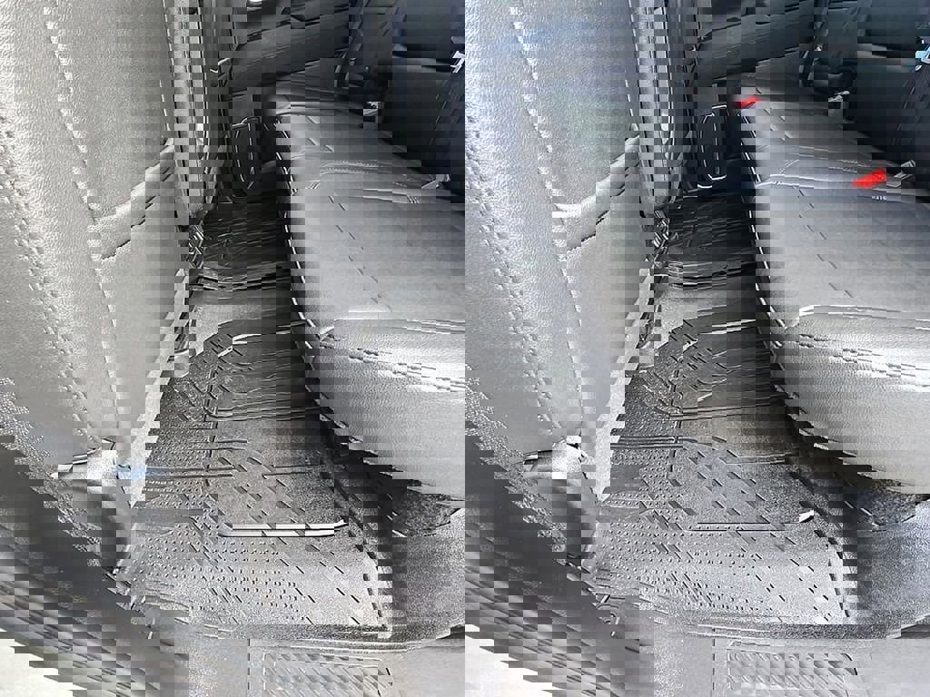 Used 2024 Chevrolet Silverado 2500 LT w/ Convenience Package image 38