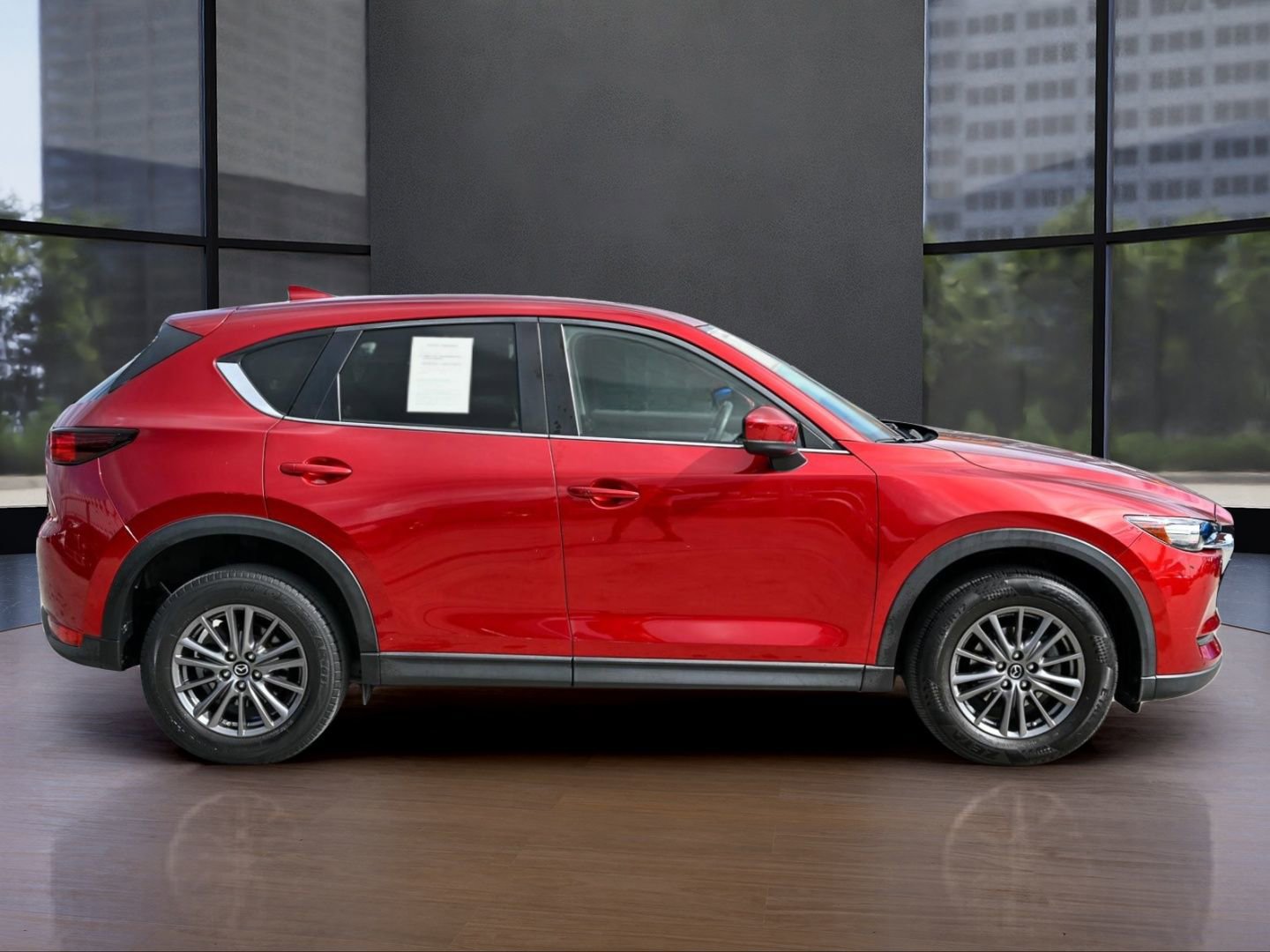 Used 2019 MAZDA CX-5 Touring image 4