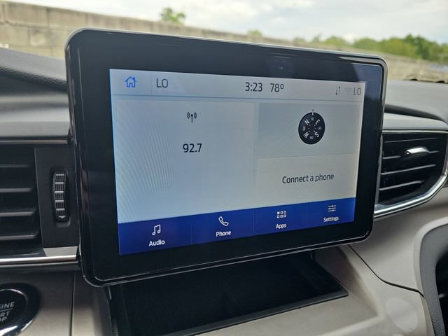 Used 2023 Ford Explorer XLT w/ Equipment Group 202A RWD image 24