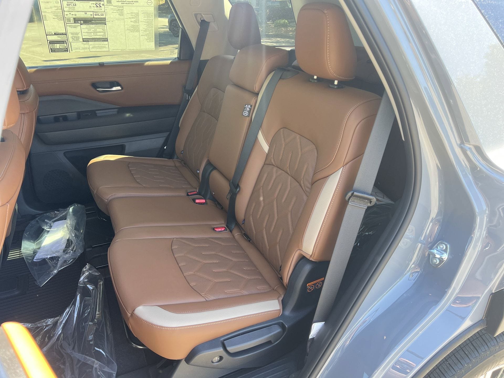 New 2026 Nissan Pathfinder Platinum AWD/4WD image 18