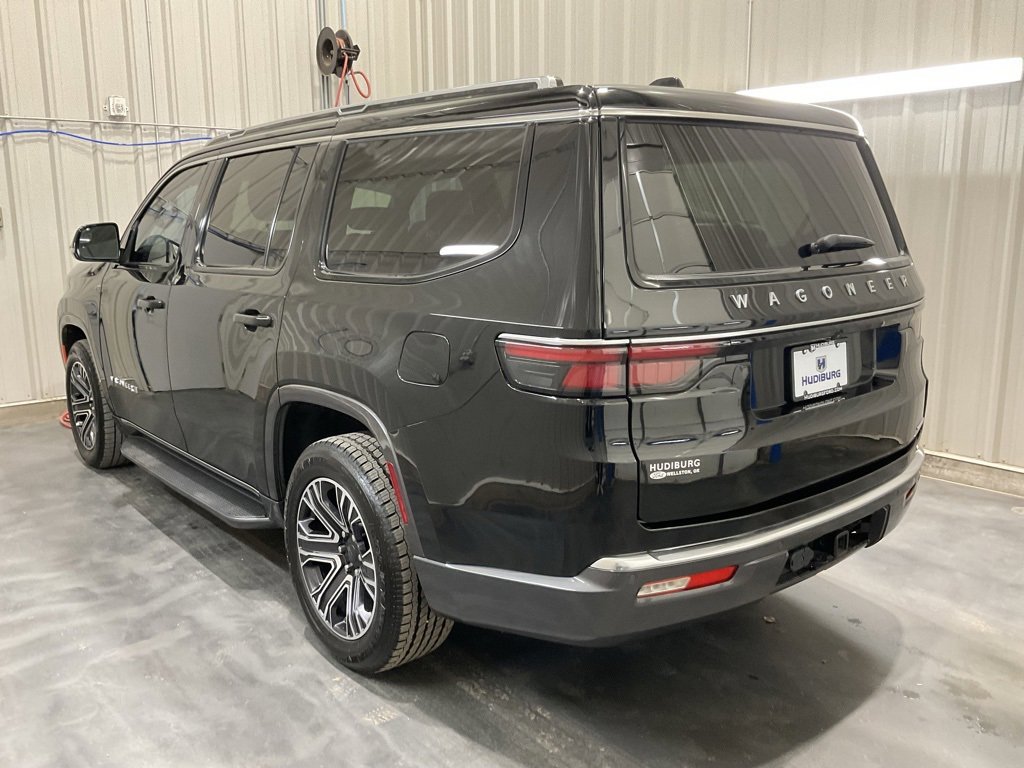 Used 2022 Jeep Wagoneer Series III image 23