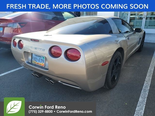 Used 2000 Chevrolet Corvette Coupe w/ Roof Pkg image 5