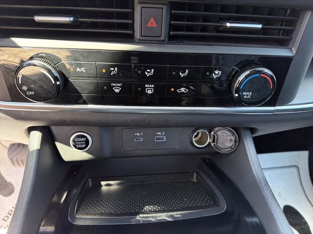 Used 2023 Nissan Rogue S FWD image 22