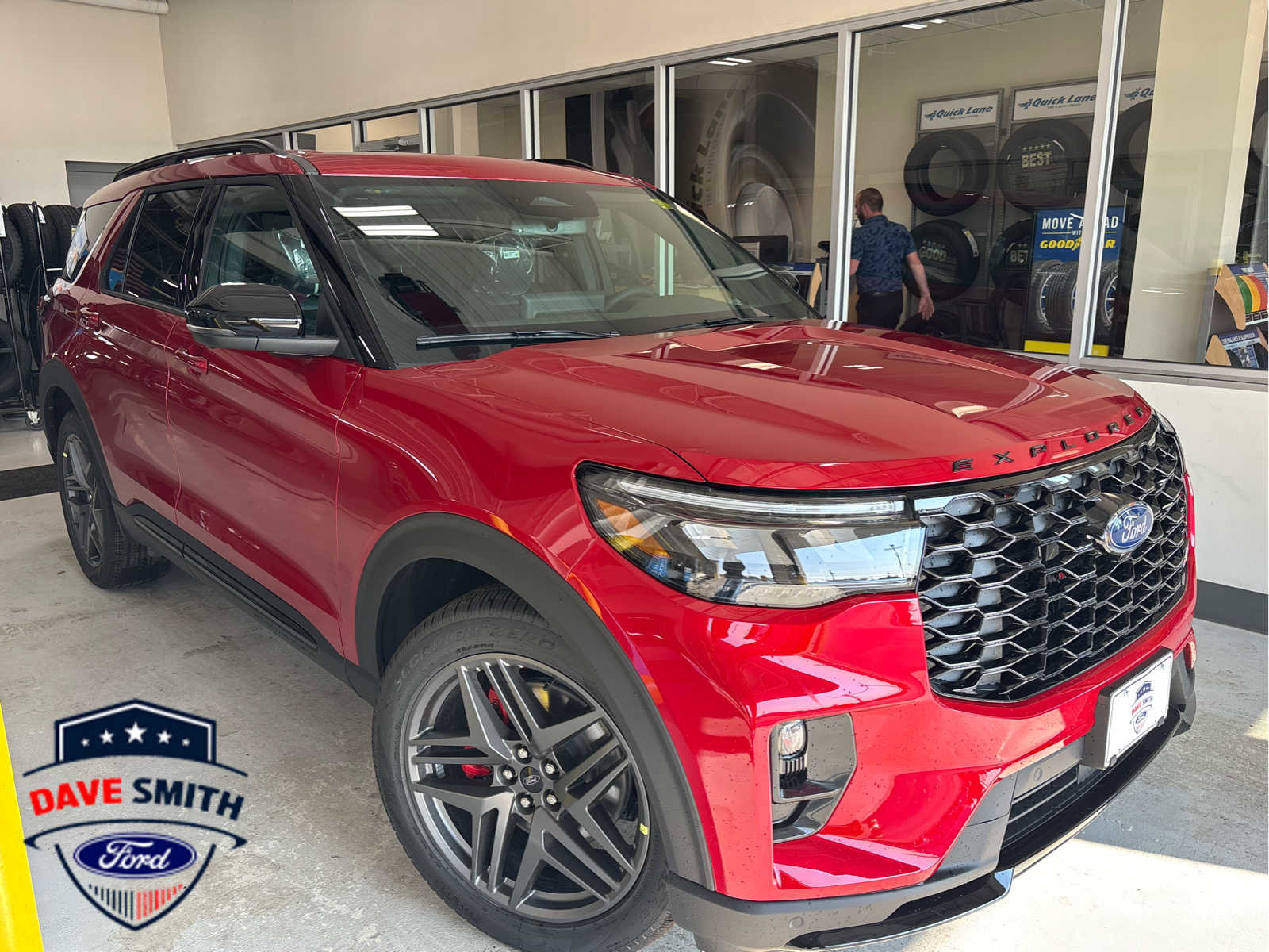 New 2025 Ford Explorer ST image 1