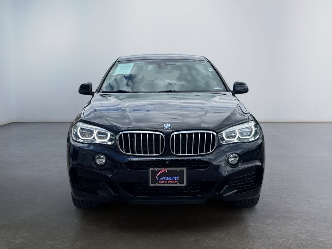 Used 2019 BMW X6 xDrive50i w/ M Sport Package AWD/4WD image 2