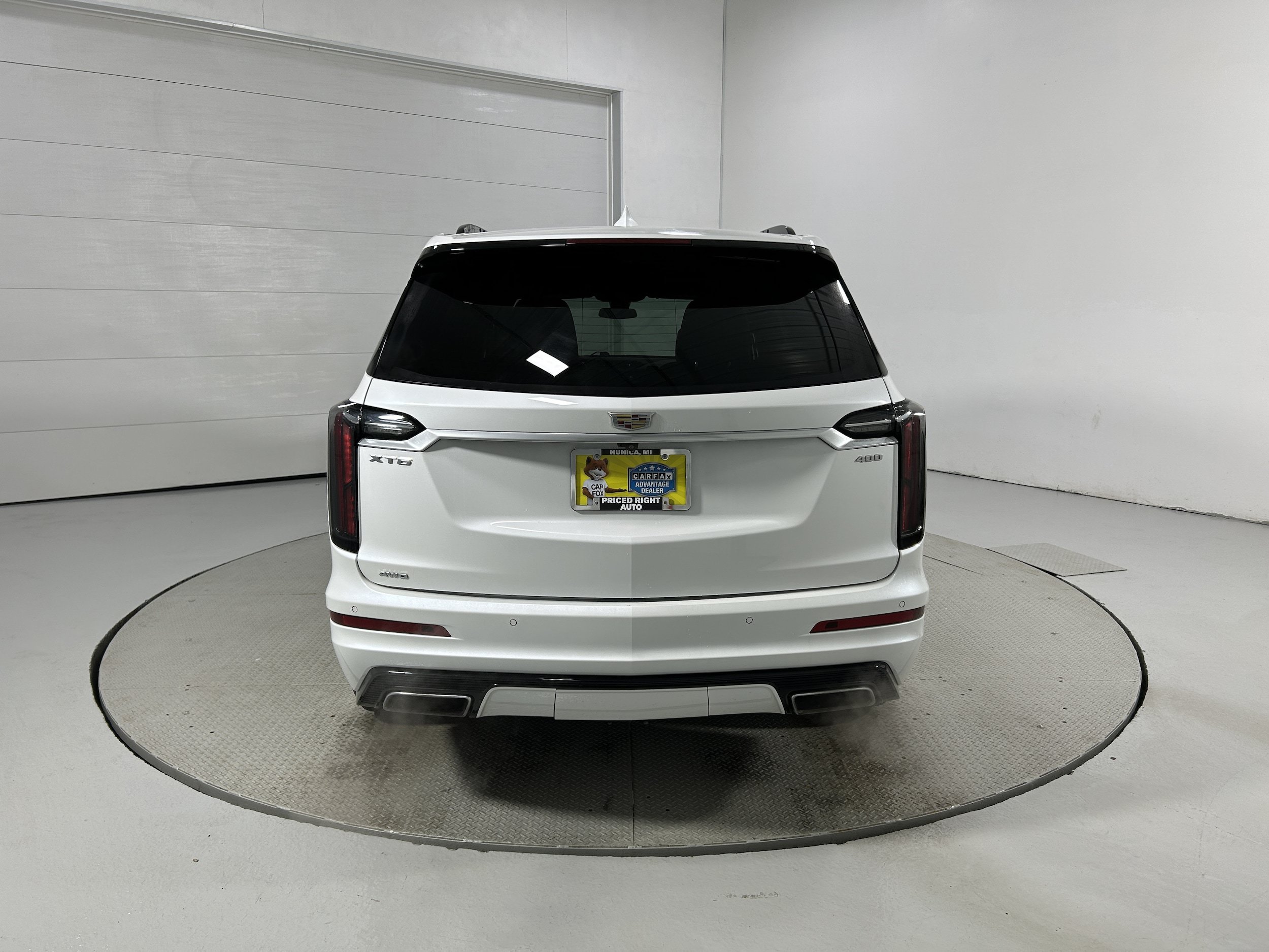 Used 2021 Cadillac XT6 Sport w/ LPO, Floor Liner Package AWD/4WD image 35