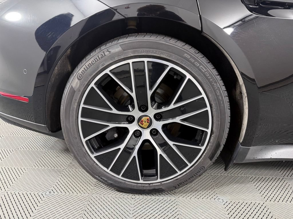 Certified 2024 Porsche Taycan w/ Premium Package RWD image 13
