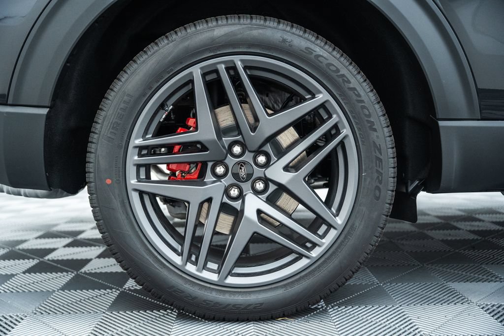 New 2026 Ford Explorer ST-Line w/ ST-Line Street Pack AWD/4WD image 22
