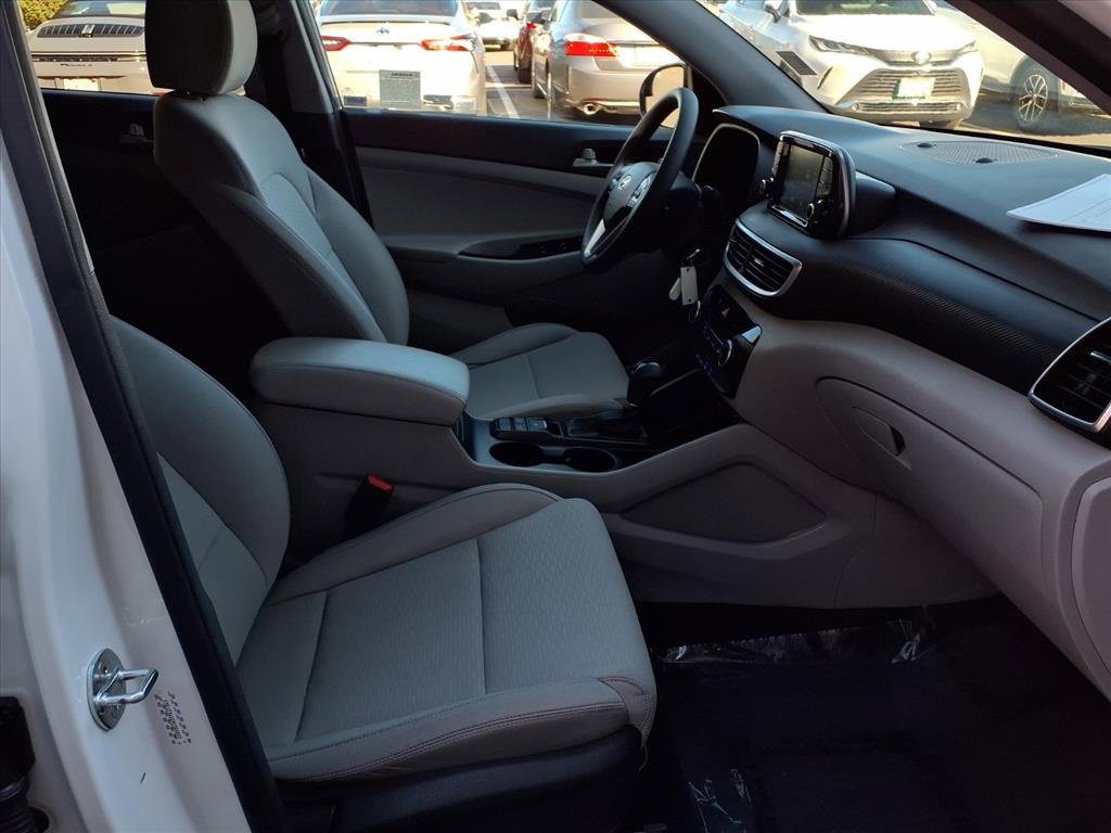Used 2021 Hyundai Tucson SE w/ Cargo Package image 24