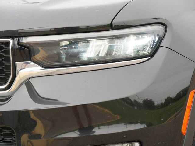 Used 2021 Jeep Grand Cherokee L Limited AWD/4WD image 10