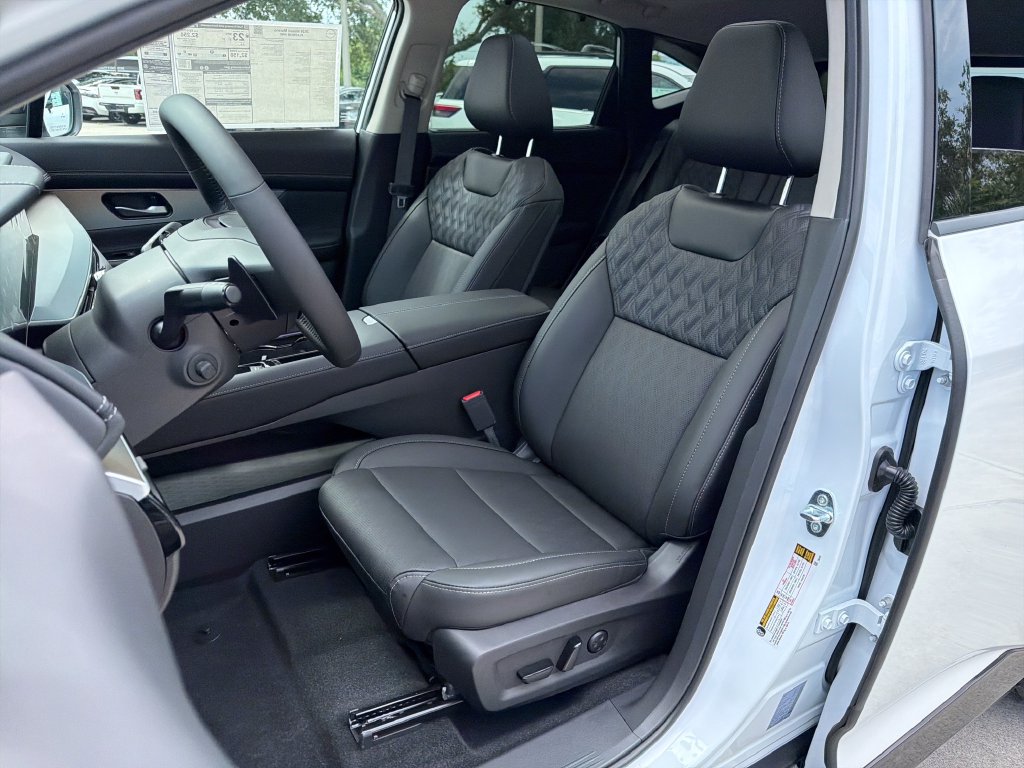 New 2026 Nissan Murano Platinum w/ Cargo Package AWD/4WD image 31