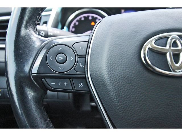Used 2018 Toyota Camry SE w/ Convenience Package image 18