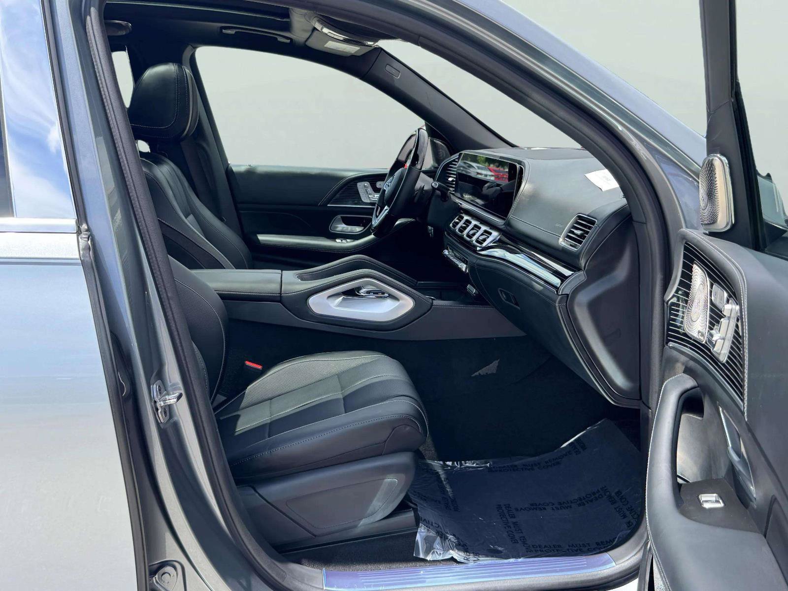 Used 2022 Mercedes-Benz Maybach GLS 600 4MATIC image 98