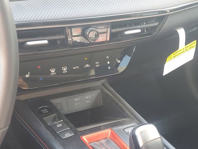 Certified 2025 Nissan Kicks SR w/ SR Premium Package FWD image 28