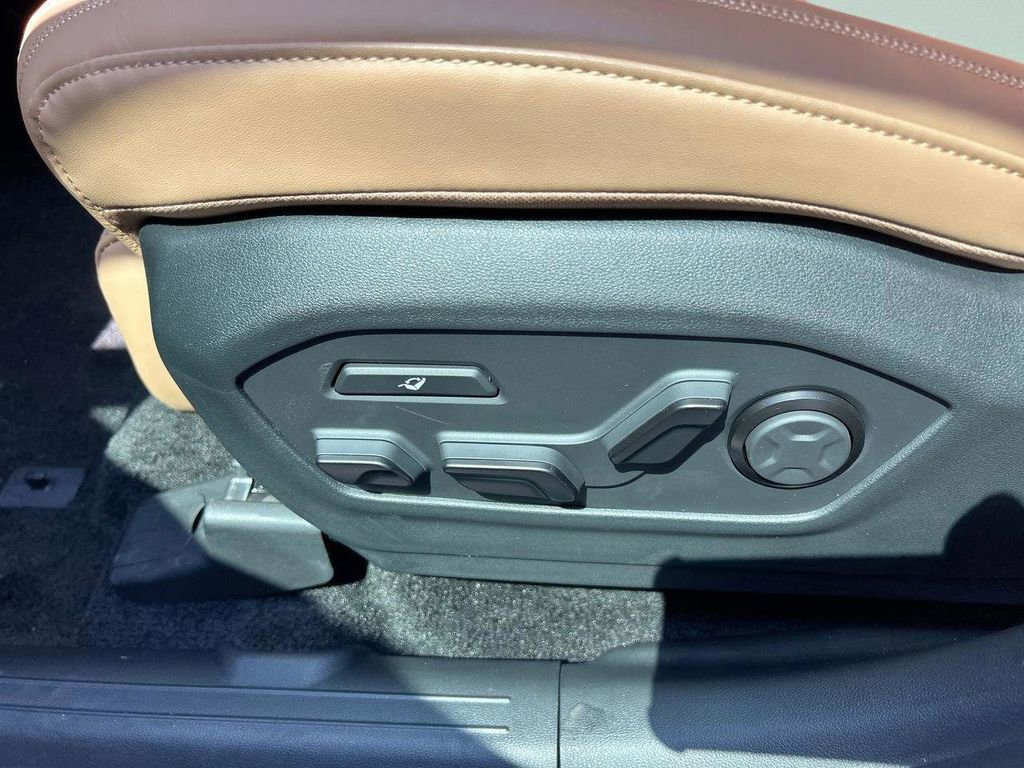 New 2026 Hyundai Santa Fe Calligraphy FWD image 60