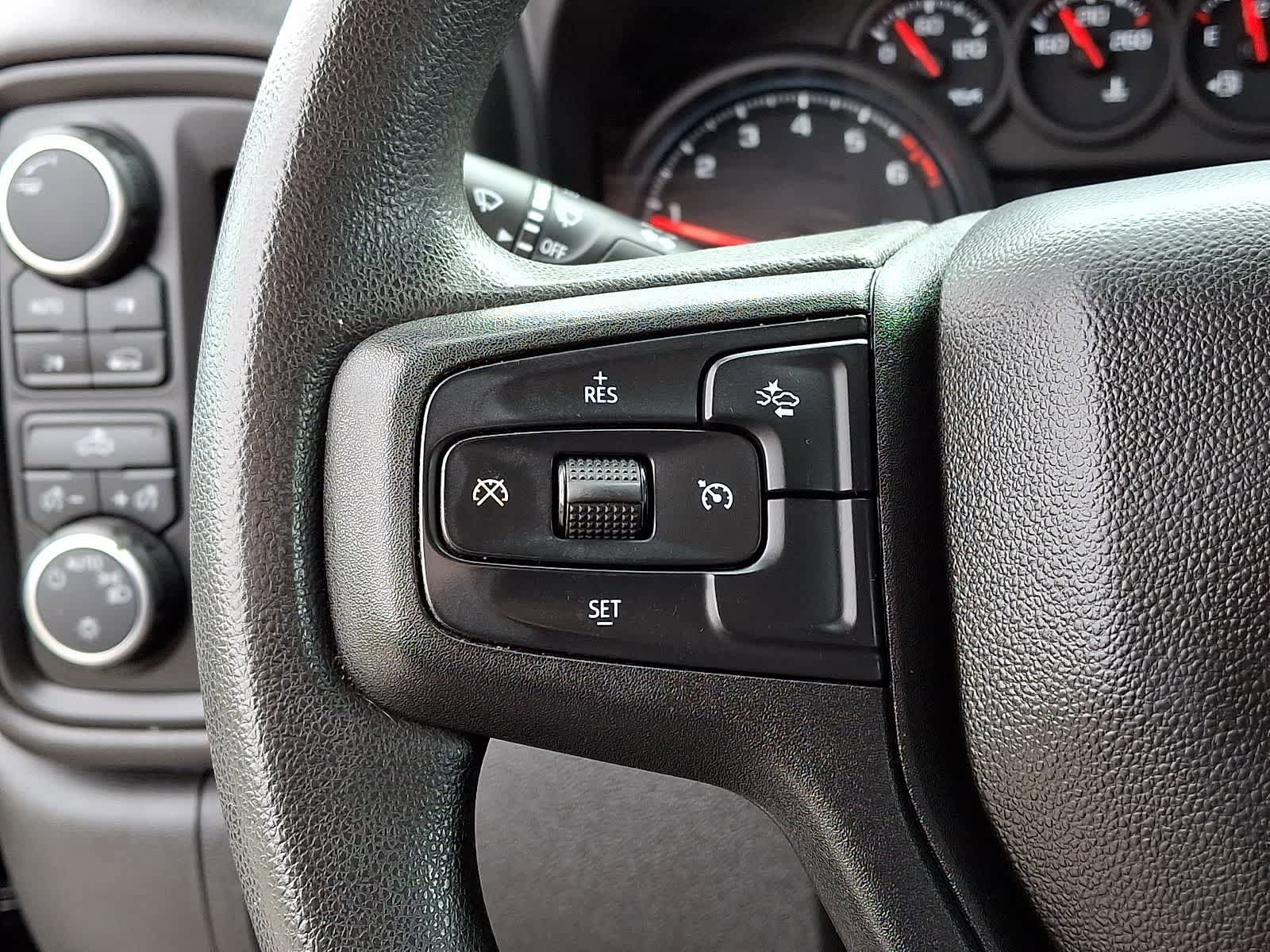 Used 2023 Chevrolet Silverado 1500 Custom AWD/4WD image 23